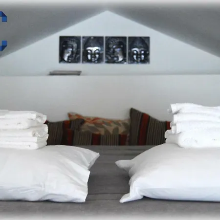Dragon House By Jc Apartment Porto