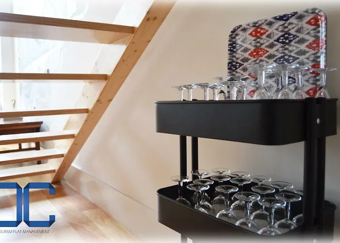 Dragon House By Jc *